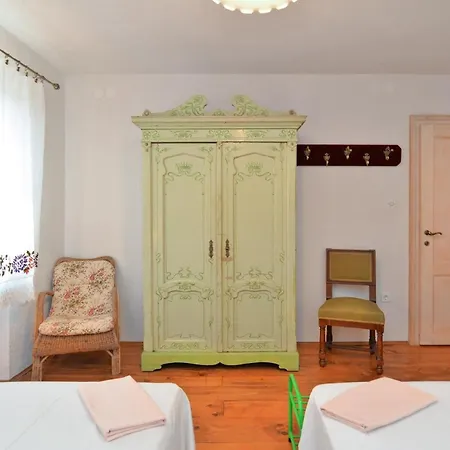 Holiday home Fuer 5 Personen Ca 115 Qm In Liznjan, Istrien Suedkueste Von Istrien