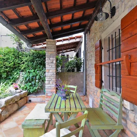 Fuer 5 Personen Ca 115 Qm In Liznjan, Istrien Suedkueste Von Istrien Holiday home *